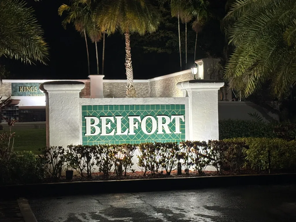 Belfort Community Entrance